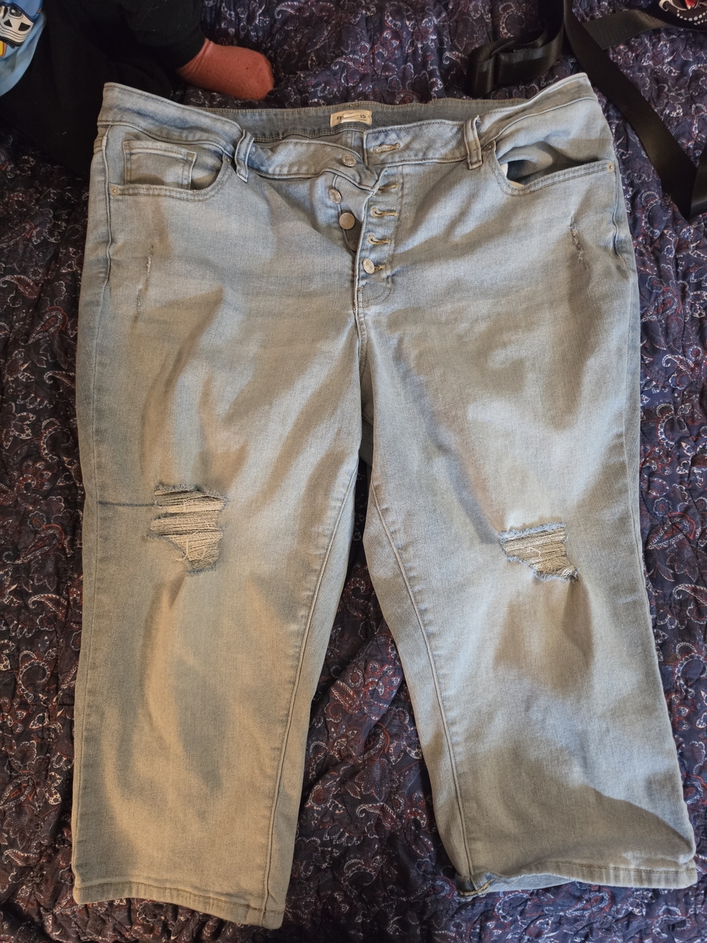 Maurices Light Blue Distressed Ankle Jeans